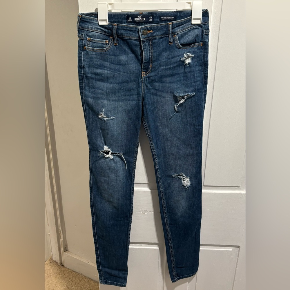 Hollister women's mid-rise super skinny size 28x32